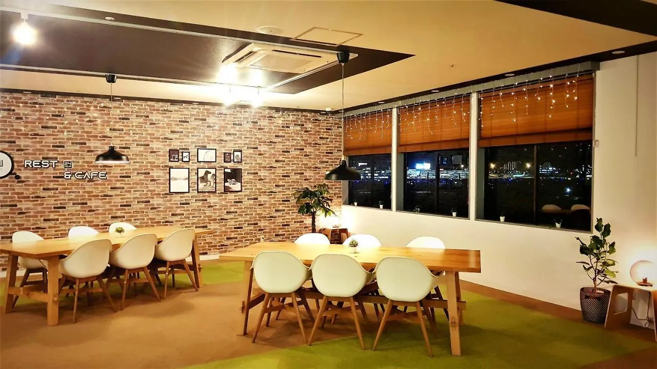 Fukuoka Kyu Hotel 0*, Fukuoka (Fukuoka)